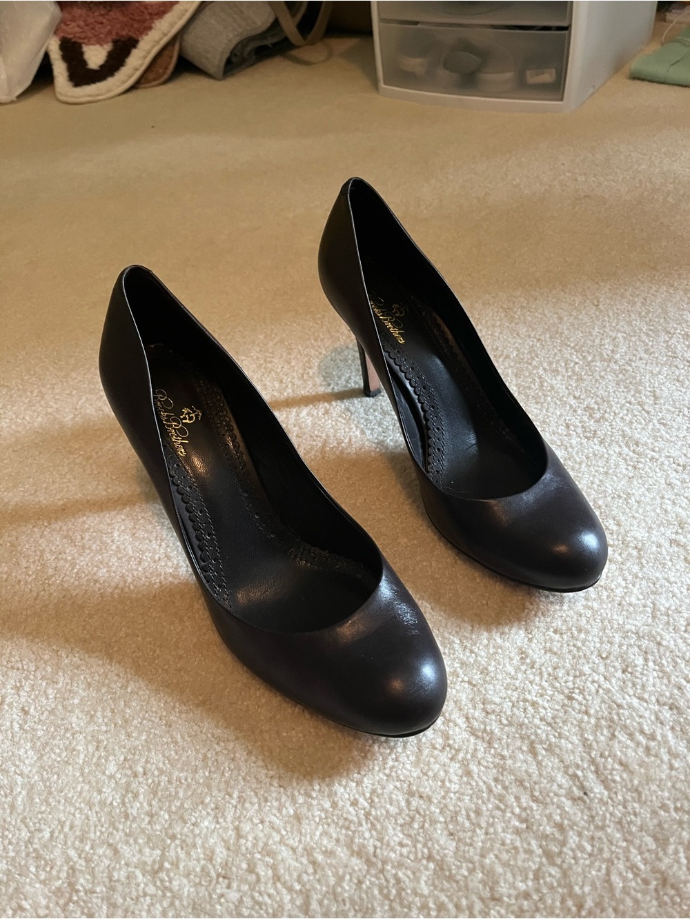 Brooks Brothers Dark Brown Leather Round-Toe Mid-Heel Pumps 2.5 Inch